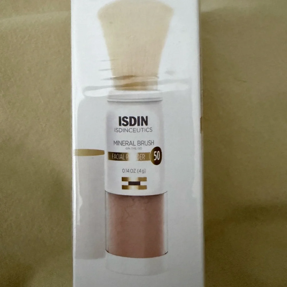 ISDIN Mineral Brush SPF 50 Facial Powder NEW